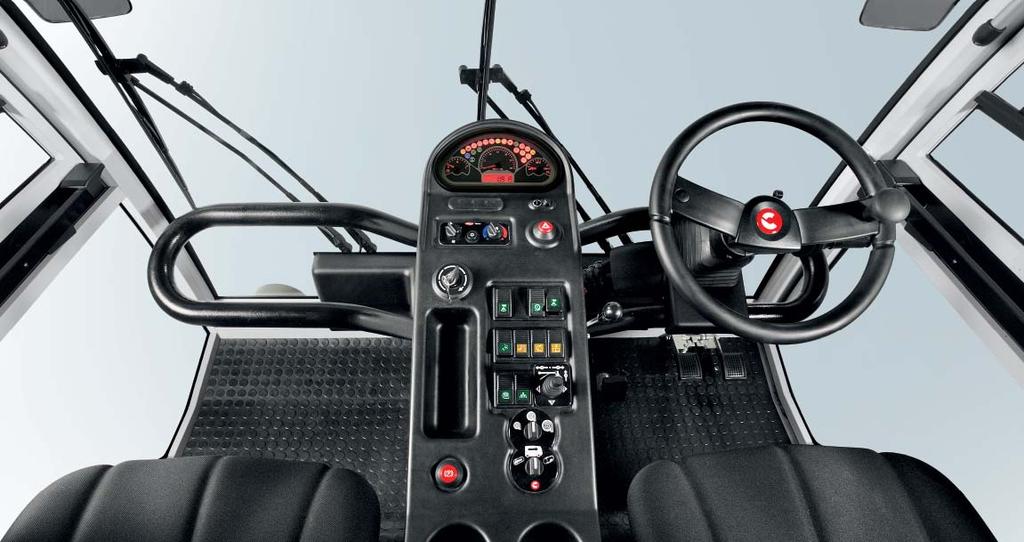 COMFORT The central console is designed to ensure that all the commands are within easy reach The cab is comfortable