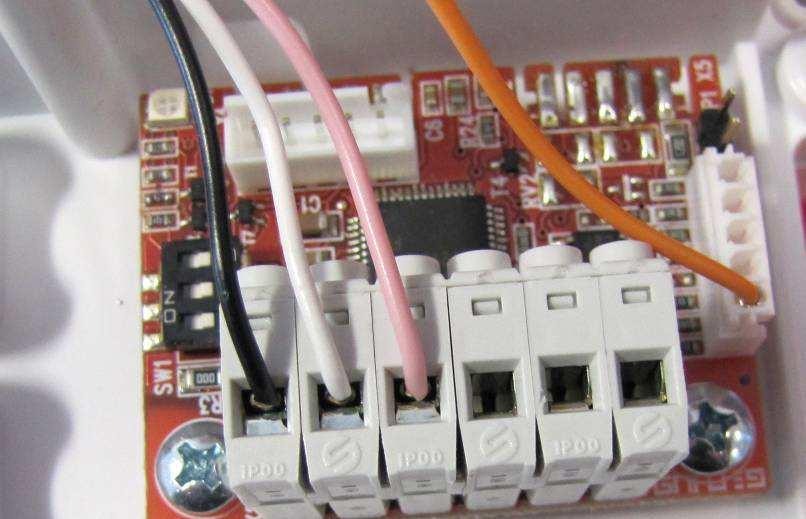 c) Connect wires to converter board terminal box in the following order: Black - 1st
