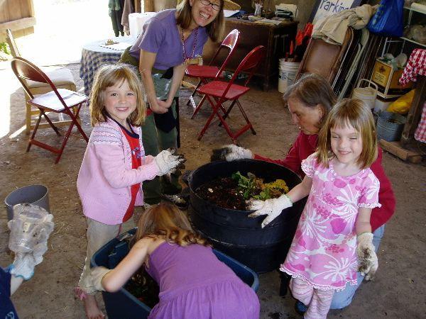Master Gardeners demonstrating worm composting to school children Conclusions & Recommendations This past fiscal year, 2006-2007, was the final year in a 3-year contract ending June 30, 2007.