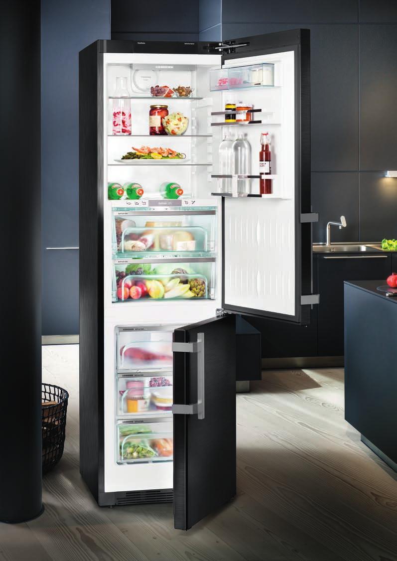 Fridge-freezer CBNPbs 4858 In the BioFresh compartments food retains its healthy vitamins, aroma and appetising appearance significantly