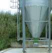 In pneumatic filling silos the feed is delivered to the silo with air pressure.