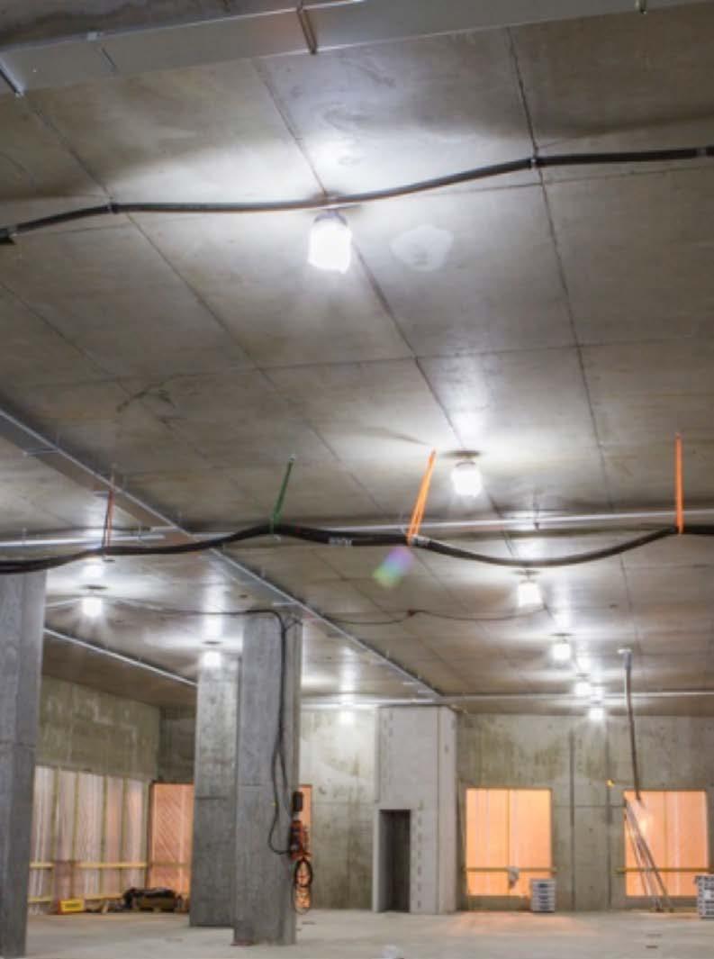 Important in construction site lighting Lighting must not be glaring or blinding. The difference in level of lighting must not be too high between various spaces - the illumination must be constant.