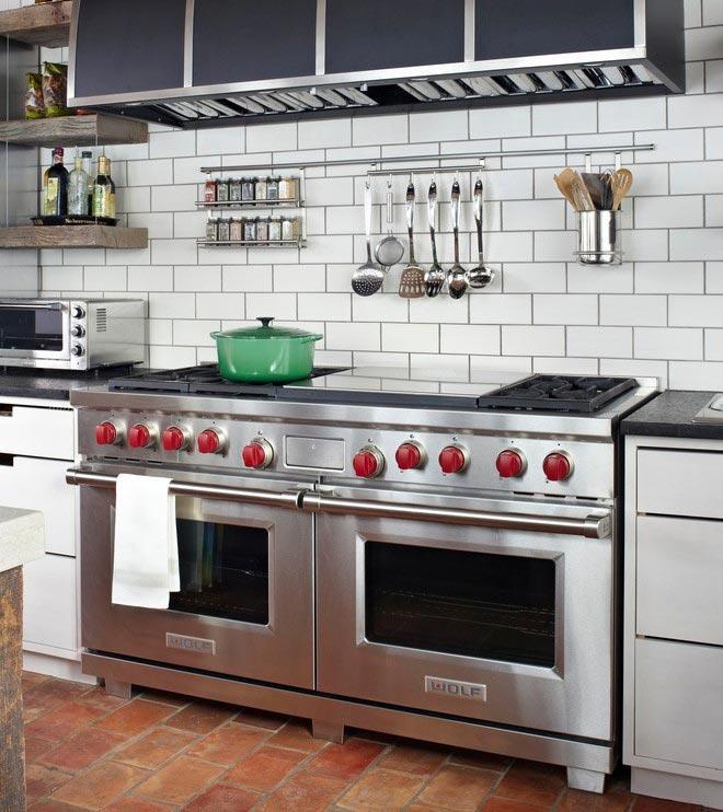 17 Buying Strategies Wolf is a cooking line. The hardest part of designing your kitchen is deciding between a range or a wall oven with cooktop.