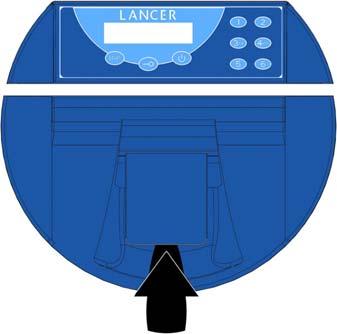 CHAPTER 2 BEFORE YOU START 2. OPENING THE WASHER S DOOR Pull the handle and lower the door to the horizontal position. At start of cycle, door is automatically locked.