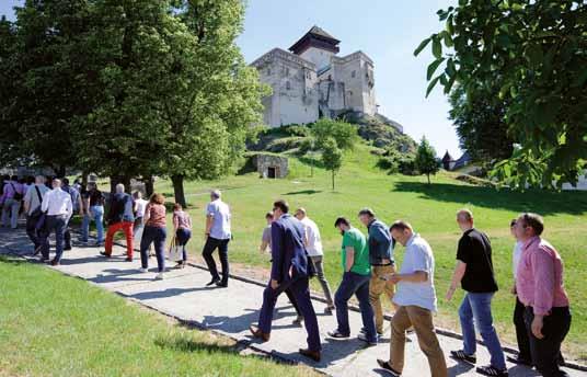 Celebrating WITTMANN BATTENFELD Slovakia s first anniversary On June 8, 2017 the celebration of the first anniversary of the Slovakian WITTMANN BATTENFELD subsidiary took place in the bastion of
