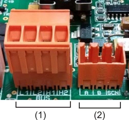 ) of cable from the bottom of the cable gland. 3. Remove the four-way Bus terminal block (if connecting the detector to an alarm panel in conjunction with the APIC addressable bus card).