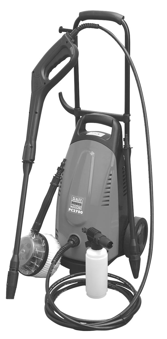 Prevent water from penetrating the vents of the pressure washer to minimise the risk of damage to the machine and to reduce the risk of shock to the operator. 7.
