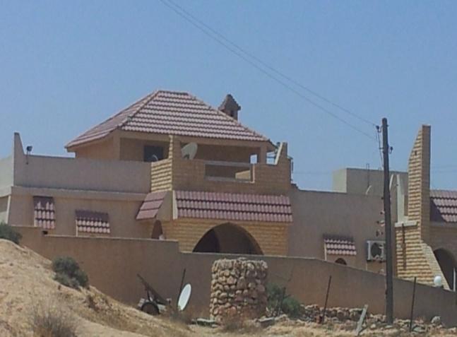 Figure 8.46: Air-conditioning system on the east façade of Arabi Belhadj house in Gharyan.