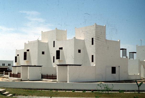 One of his important houses was the Nassif house in Jeddah, presented in Figure 4.21, which represented an opportunity for Fathy to reinterpret the traditional architecture of Saudi Arabia.