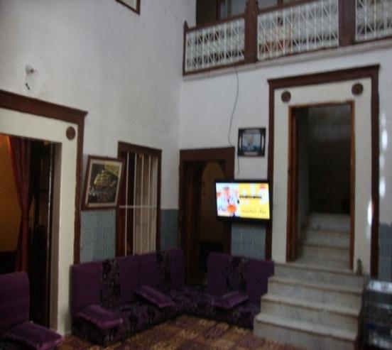 Figure 8.10: Courtyard in Mahmoud Sola house in Tripoli. Figure 8.11: The metal cover of Mahmoud Sola house in Tripoli.