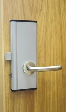 12 HS130 & HS140 Surface Mounted Specialised Function Locks Operated with lever handle The HS130 lock is designed to allow manual key deadlocking operation from the outside, if required, with a