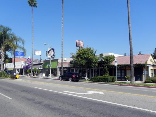 from the 1920s through the 1950s. Characterized by its pedestrian scale and orientation, the district is significant as Studio City s primary commercial shopping district.