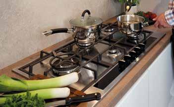 Choose between cast iron pan supports for a solid and professional feel or our dishwashable enamel versions for practicality and easy maintenance.