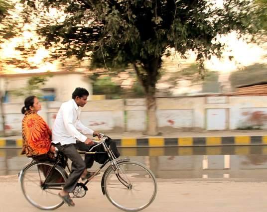 1. SUSTAINABLE URBAN MOBILITY INDIA: WORKSHOPS AND ONLINE TRAINING ON SUSTAINABLE URBAN MOBILITY FOR SMALL AND MID-SIZED CITIES By the end of this course, the participants will have an understanding
