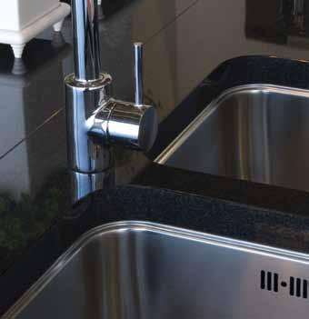 Choose from our range of ceramic and stainless steel undermount sinks for a model that will leave your work surfaces fluid and uninterrupted.