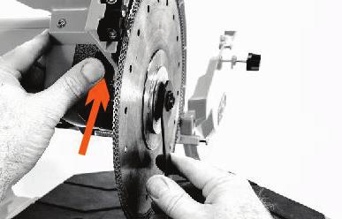 Install the blade lining up the Q-Drive Arbor hole with the Q-Drive blade shaft.