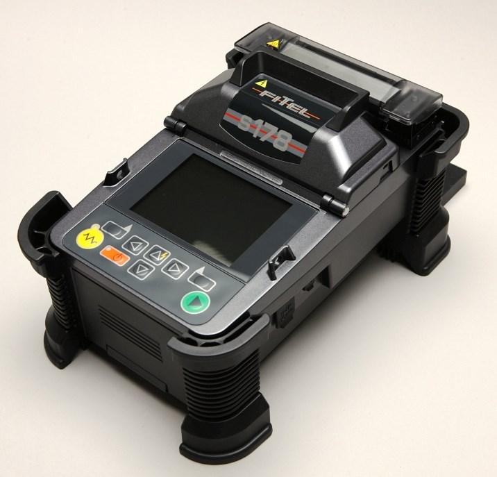 SPLICING EQUIPMENT 5 FITEL FUSION SPLICERS S178 The FITEL S178A Core-Alignment Fusion Splicer is the latest, state-of-the-art addition to the S17x series of splicers.
