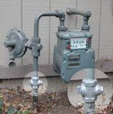 http://www.pge.com/safety/gas _electric_safety_home/gas_saf ety/turning_gas_off/ Know the location of the gas meter.