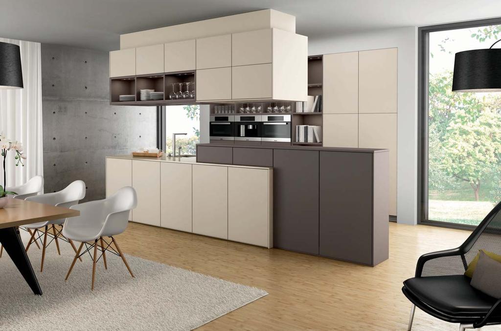CLASSIC-FS Form and colour accentuate the architecture of the kitchen Colour emphasises the form. A harmonious interaction produces a comprehensive, clear and coherent room architecture.