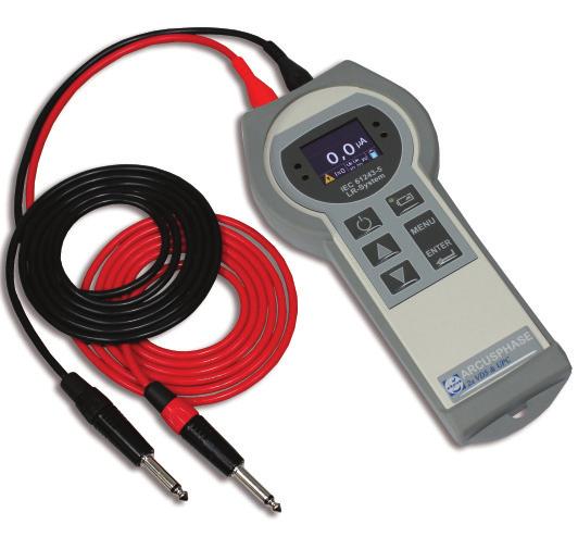 ARCUSPHASE 2x VDS & UPC According to IEC 61243-5 Safety measuring line with plug for LR-system OLED colour display indication of measurement values LED-signalisation Indication of battery status
