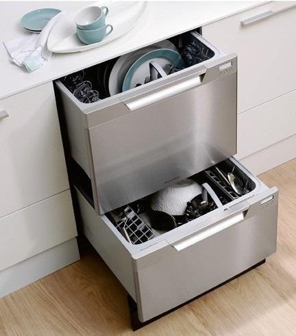 DISHWASHER: Most people have one dishwasher in their home, but for a Kosher Kitchen individuals will need either need two dishwashers or separate compartment dishwashers.
