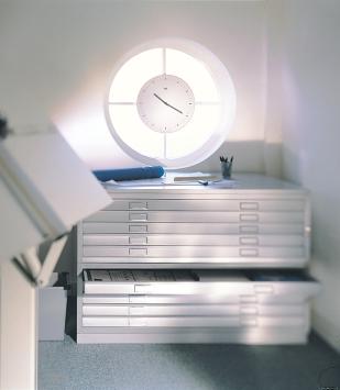 Plan Files are available in five or ten drawer units in two sizes - A0 and A1.