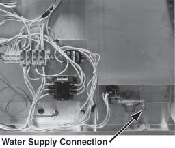 Please observe the electrical connection information on the data plate located on the side panel of the control end.