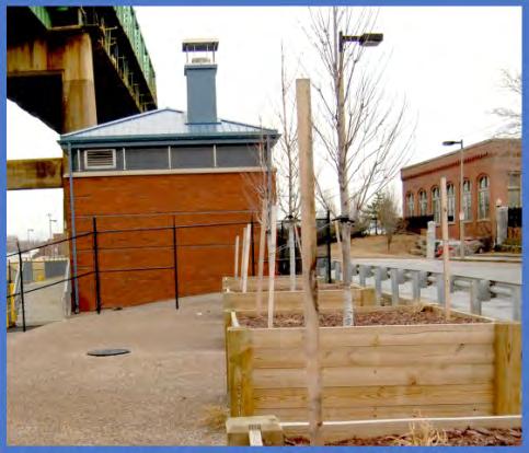 Provides treatment of Union Park pumping station discharges to Fort Point Channel to meet Class B water quality criteria, including residual chlorine limits, and lowers discharge frequency and volume