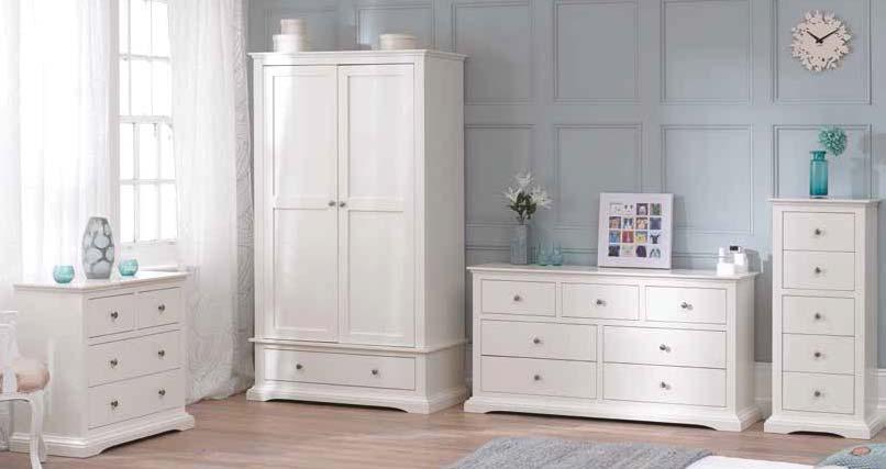 W96cm x D46cm 820-00335 H124.5cm x W50cm x D46cm 820-00336 6 Drawer chest H81.5cm x W126.8cm x D46cm 820-00337 Dressing table, mirror and stool Stool H46.2cm x W41cm x D41cm Mirror (Oak top) H73.
