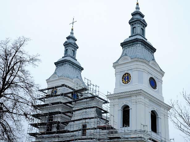 Tvarkybos darbus atlikę ne vienoje bažnyčioje, tarp jų Pilviškių, Vilkaviškio katedrose, Kauno kunigų seminarijoje ir kituose kultūros paveldo objektuose, bendrovės specialistai išmano tokio darbo