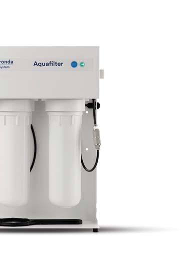 Device that produces deionised water for the autoclave, in compliance with It can be connected to one autoclave. of water per minute.