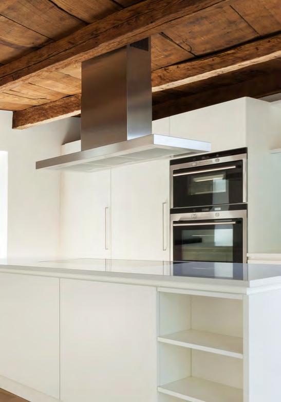 Range-hoods Uniquely combining Style & Design Hidden or a focal point, our range-hoods are