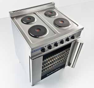 TURBOFAN E931M 4 TRAY HALF SIZE ELECTRIC CONVECTION OVEN AND 4 ELEMENT COOKTOP The improved E931M light commercial range takes 4 GN Gastronorm 1/1 pan capacity with 80mm spacing.