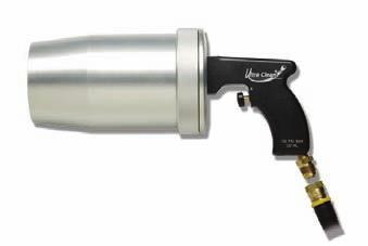 UC-HL4.5 4½" Launcher & Kits Features & Benefits UC-HL4.5 Launcher comes complete with the UC-4.5LN aluminum locking nozzle. UC-HL4.5 Launcher is supplied with a -8 SAE male flare and female swivel with 1/2" hose barb for correct SCFM air flow requirements.
