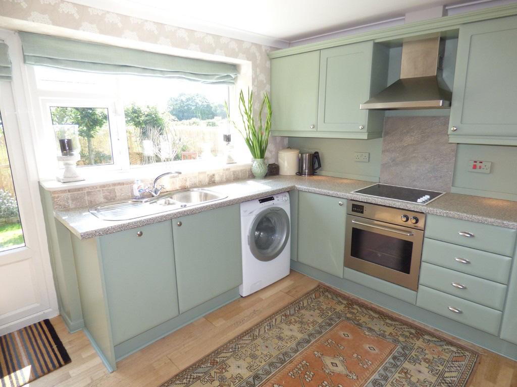 com For Sales In The Dales 01969 622936 Carnthwaite, Hunton Immaculate Detached Bungalow 3 Double Bedrooms Large Dining Kitchen Dining