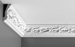 DIALux evo Tutorials Tutorial 1 How to create a cornice In this tutorial you will learn the following commands. 1- Importing and managing a cad file.