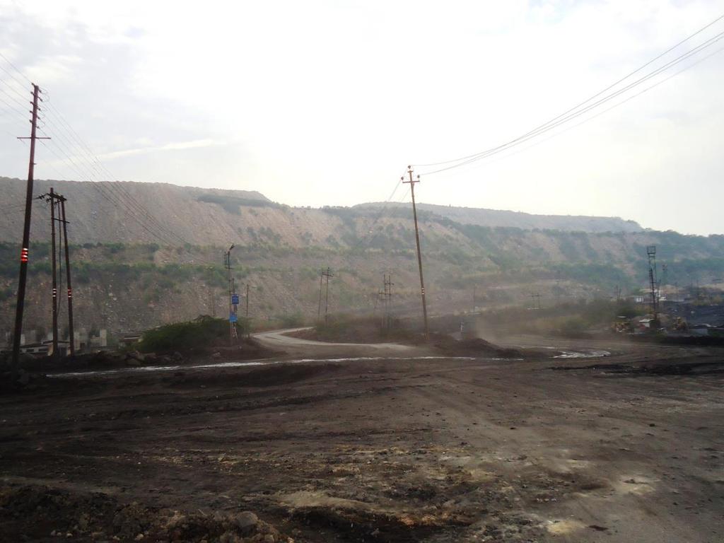 CMPDI Picture : New Plantation on Dumps of Krishnashila OCP