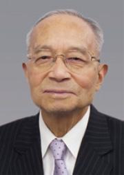 1. Professor Emeritus Yutaka TAKAHASHI was awarded the Japan Prize 2015 Professor Emeritus Yutaka TAKAHASHI, who graduated in 1950 from our alma mater, was awarded this year s Japan Prize in the
