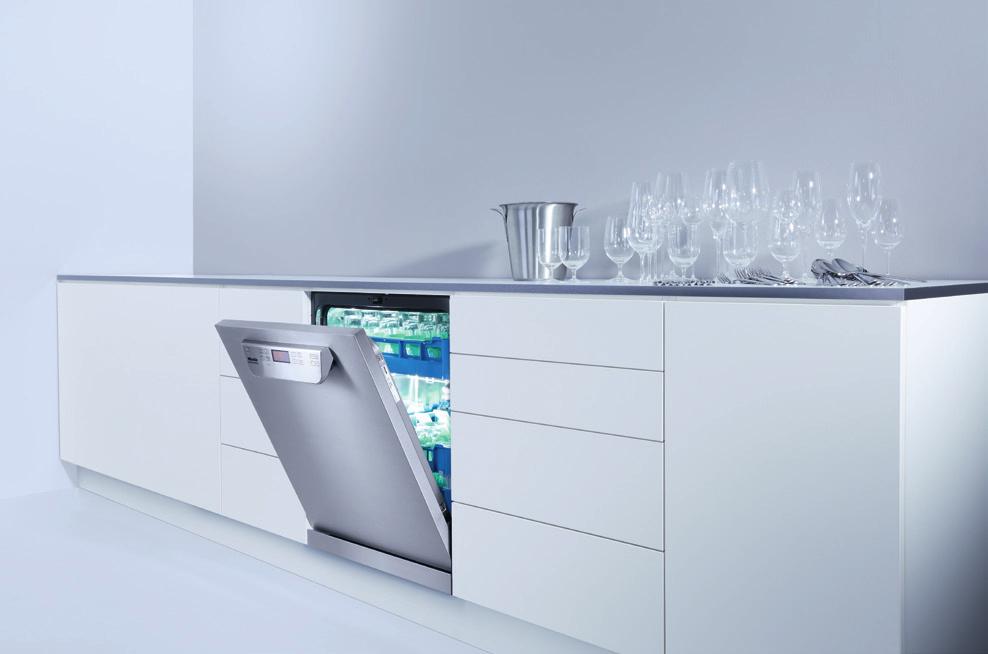 Professional Dishwashers 04 Miele offers the world s fastest fresh water commercial dishwashers which provide impeccable cleaning results, user friendliness, unmatched performance and a fresh new