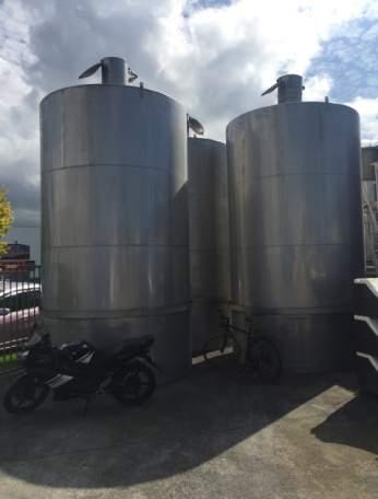 12125s Tanks (4), 25,000L 12153s Check Weighers 10879i Tank 15,000L STAINLESS STEEL TANKS S/S Under 5,000L 12116s 485L, s/s, open top, single skin, on legs 12114s 800L, s/s, open top, single skin, on