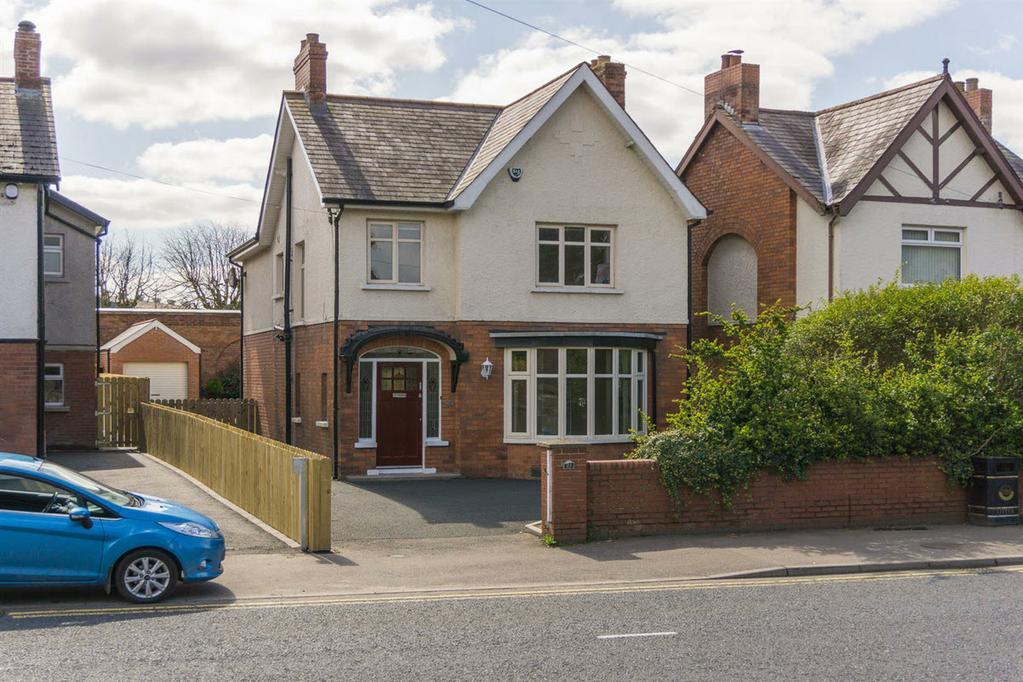 This immaculate deceptively spacious double storey extended detached family home occupies a superb much sought after residential location.
