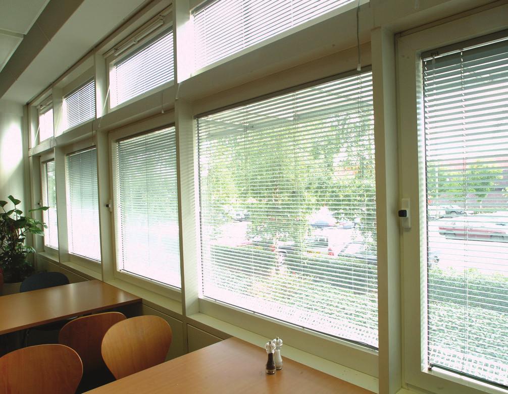 The Astralux 2000 Venetian Blind System is the result of years of development and refinement resulting in a product specifically designed for high performance and durability.