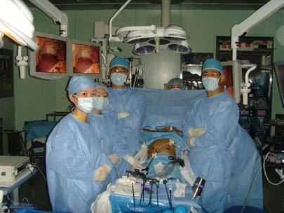 Surgery on the lest and operation room on the right.