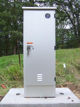 20.2.5 RURAL LIGHTING AND FLASHER (RLF) SERVICE CABINET Some MnDOT lighting system and flasher system projects may require the contractor to provide and install a service cabinet type rural lighting