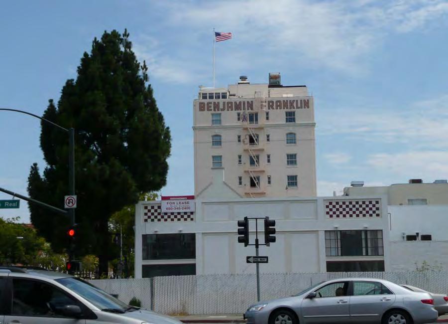 28 January 2013 Page 7 Figure 3: view of the Benjamin Franklin Hotel sign from El Camino Real (ARG, August 2012). 4.