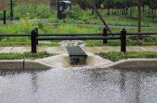 overflows Cost-effective Small-scale systems that capture runoff near