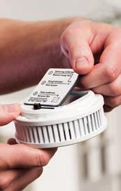 Adhesive Mounting Accessories Smoke Alarm Test Spray (150 ml oder 250 ml) The
