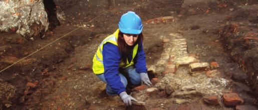 THE PURPOSE OF THE CHARTER This Charter sets out how English Heritage will provide archaeological advice in Greater London in accordance with government policy as set out in Planning Policy Statement