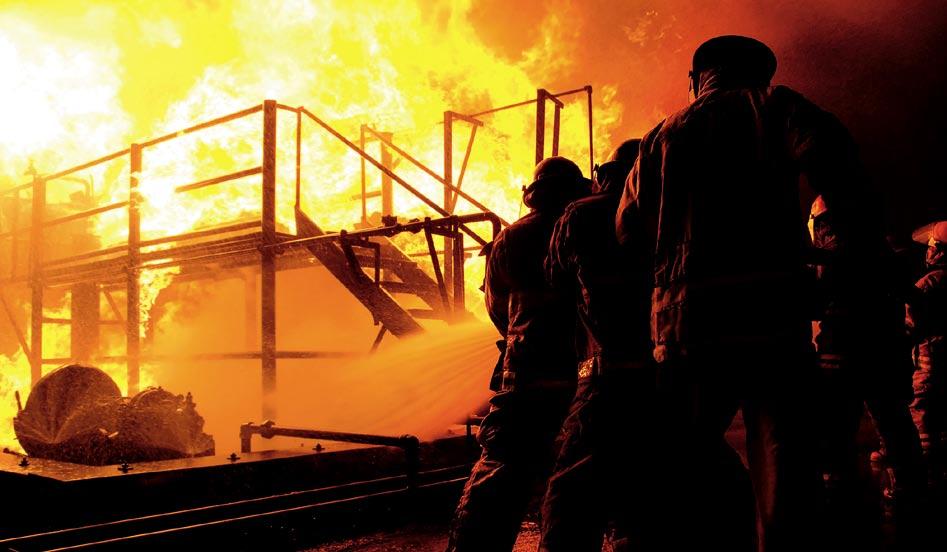 US Firefighters aggressively attacking a natural gas fuelled fire 40 Firefighter Fatality Reduction Initiatives Recent initiatives that have been developed within the United States to reduce the