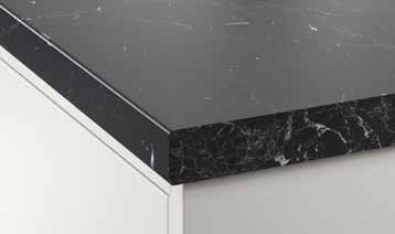 11 1½ THICK A 1½ countertop creates a robust impression and can often